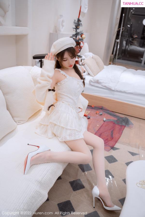 婠婠么  [XiuRen]高清写真图 2022.12.21 No.6025 婠婠么 丝袜美腿第23张图片